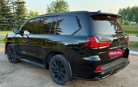 Lexus LX III, 2019 год, 9 999 999 рублей, 5 фотография