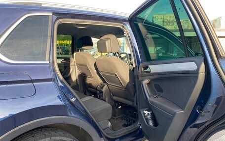 Volkswagen Tiguan II, 2017 год, 1 995 000 рублей, 13 фотография