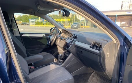 Volkswagen Tiguan II, 2017 год, 1 995 000 рублей, 15 фотография