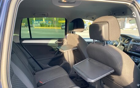 Volkswagen Tiguan II, 2017 год, 1 995 000 рублей, 14 фотография