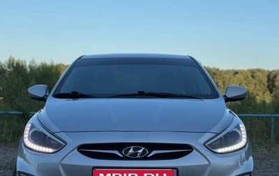 Hyundai Solaris II рестайлинг, 2013 год, 990 000 рублей, 1 фотография