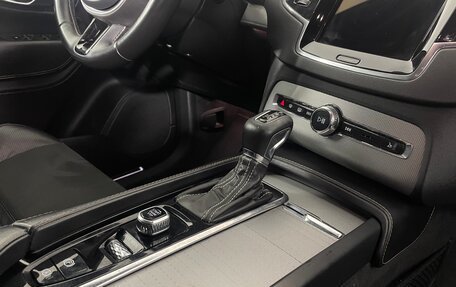 Volvo XC90 II рестайлинг, 2020 год, 2 580 000 рублей, 23 фотография