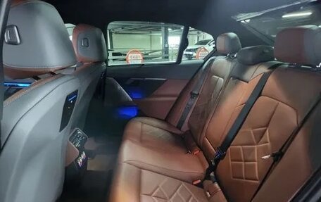 BMW 5 серия, 2024 год, 6 870 000 рублей, 11 фотография