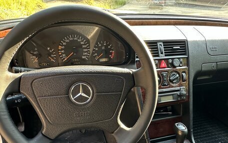 Mercedes-Benz C-Класс, 2000 год, 550 000 рублей, 15 фотография