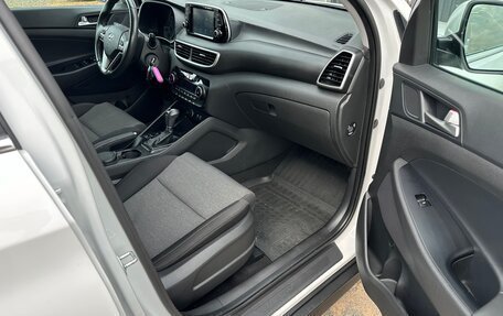 Hyundai Tucson III, 2019 год, 1 199 000 рублей, 20 фотография