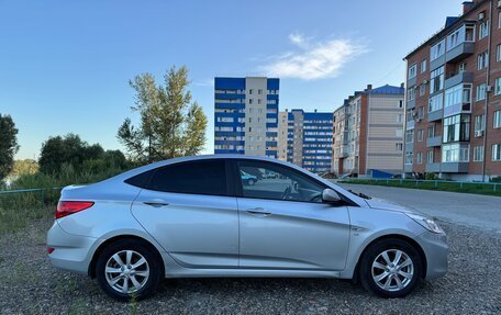 Hyundai Solaris II рестайлинг, 2013 год, 990 000 рублей, 4 фотография