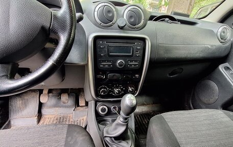 Renault Duster I рестайлинг, 2012 год, 800 000 рублей, 5 фотография