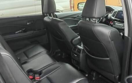 Honda Pilot III рестайлинг, 2020 год, 4 500 000 рублей, 4 фотография
