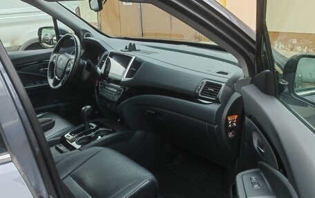 Honda Pilot III рестайлинг, 2020 год, 4 500 000 рублей, 5 фотография