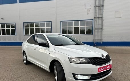 Skoda Rapid I, 2014 год, 1 050 000 рублей, 4 фотография