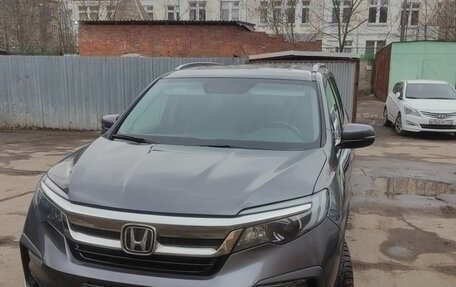 Honda Pilot III рестайлинг, 2020 год, 4 500 000 рублей, 10 фотография