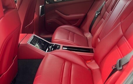 Porsche Panamera II рестайлинг, 2017 год, 8 000 000 рублей, 7 фотография