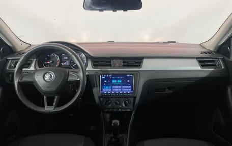 Skoda Rapid I, 2016 год, 1 100 000 рублей, 13 фотография