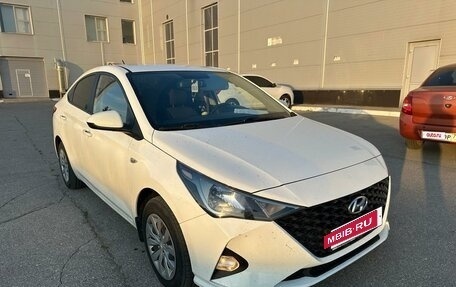 Hyundai Solaris II рестайлинг, 2020 год, 1 423 000 рублей, 4 фотография