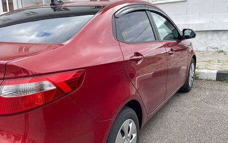 KIA Rio III рестайлинг, 2013 год, 860 000 рублей, 3 фотография