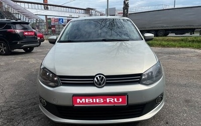 Volkswagen Polo VI (EU Market), 2013 год, 800 000 рублей, 1 фотография