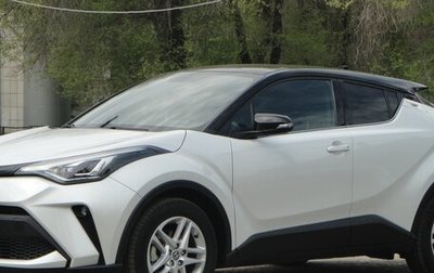 Toyota C-HR I рестайлинг, 2022 год, 2 990 000 рублей, 1 фотография