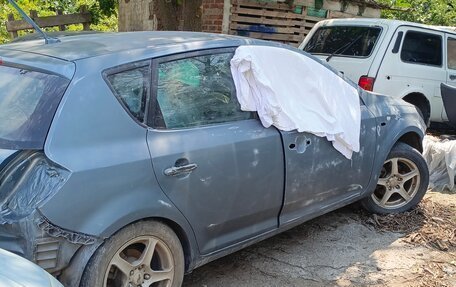 KIA cee'd I рестайлинг, 2008 год, 210 000 рублей, 3 фотография