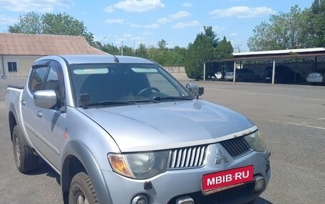 Mitsubishi L200 IV рестайлинг, 2007 год, 1 050 000 рублей, 1 фотография