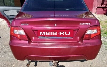 Daewoo Nexia I рестайлинг, 2010 год, 250 000 рублей, 19 фотография