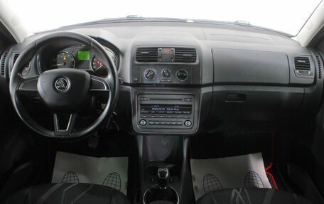 Skoda Fabia II, 2014 год, 595 000 рублей, 14 фотография