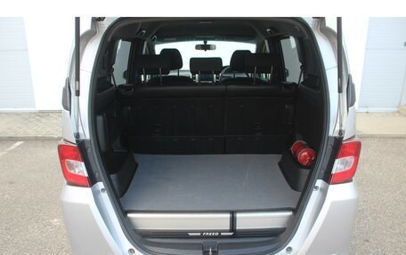 Honda Freed I, 2012 год, 930 000 рублей, 14 фотография