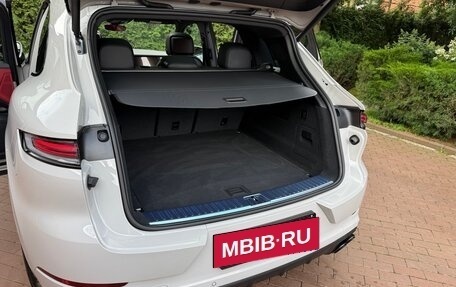 Porsche Cayenne III, 2025 год, 16 000 000 рублей, 14 фотография