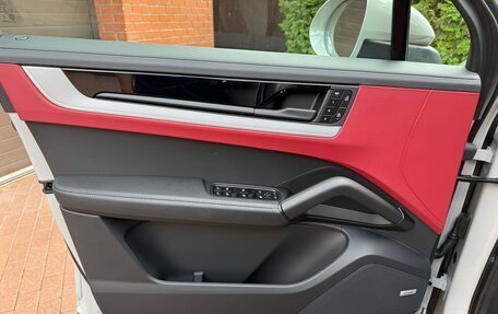 Porsche Cayenne III, 2025 год, 16 000 000 рублей, 31 фотография