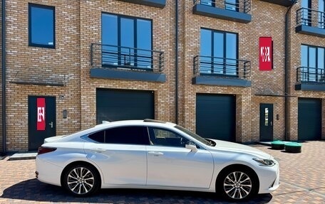 Lexus ES VII, 2018 год, 3 400 000 рублей, 7 фотография