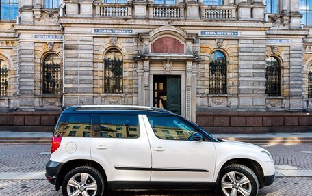 Skoda Yeti I рестайлинг, 2013 год, 1 350 000 рублей, 28 фотография