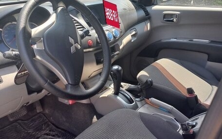 Mitsubishi L200 IV рестайлинг, 2007 год, 1 050 000 рублей, 5 фотография