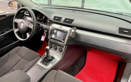 Volkswagen Passat B6, 2006 год, 690 000 рублей, 10 фотография