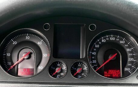 Volkswagen Passat B6, 2006 год, 690 000 рублей, 15 фотография