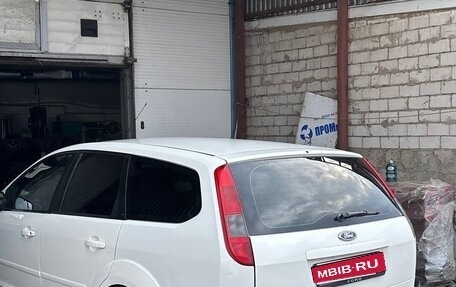 Ford Focus II рестайлинг, 2006 год, 260 000 рублей, 1 фотография