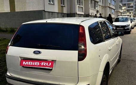 Ford Focus II рестайлинг, 2006 год, 260 000 рублей, 2 фотография