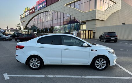 KIA Rio III рестайлинг, 2016 год, 820 000 рублей, 4 фотография