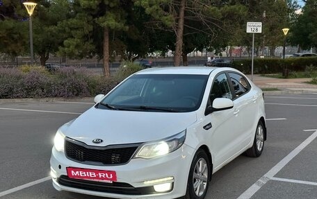 KIA Rio III рестайлинг, 2016 год, 820 000 рублей, 10 фотография