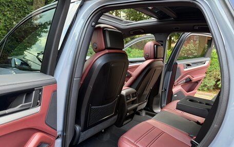 Porsche Cayenne III, 2025 год, 16 000 000 рублей, 16 фотография