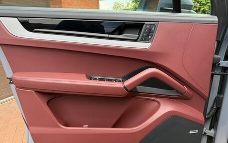 Porsche Cayenne III, 2025 год, 16 000 000 рублей, 34 фотография
