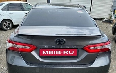 Toyota Camry, 2018 год, 2 100 000 рублей, 1 фотография