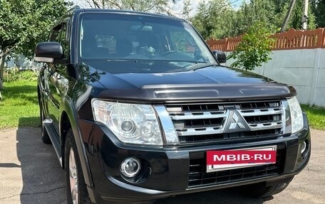 Mitsubishi Pajero IV, 2013 год, 2 300 000 рублей, 7 фотография