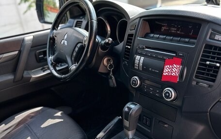 Mitsubishi Pajero IV, 2013 год, 2 300 000 рублей, 11 фотография