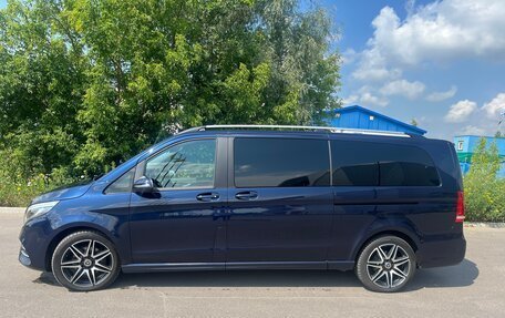 Mercedes-Benz V-Класс, 2017 год, 5 800 000 рублей, 5 фотография