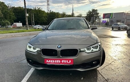 BMW 3 серия, 2016 год, 2 000 000 рублей, 3 фотография