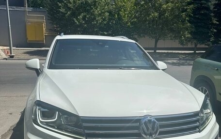 Volkswagen Touareg III, 2015 год, 4 500 000 рублей, 6 фотография