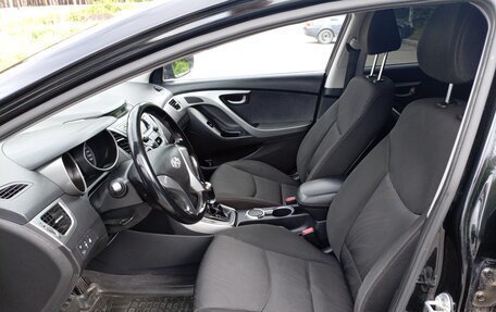 Hyundai Elantra V, 2015 год, 970 000 рублей, 8 фотография