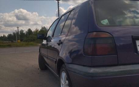 Volkswagen Golf III, 1998 год, 210 000 рублей, 6 фотография