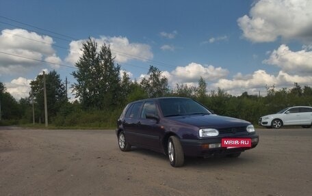 Volkswagen Golf III, 1998 год, 210 000 рублей, 2 фотография