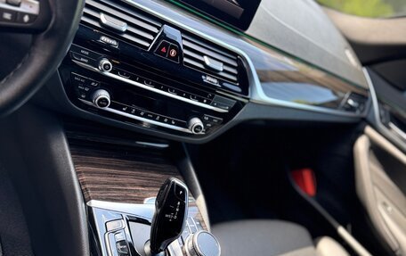 BMW 5 серия, 2020 год, 4 150 000 рублей, 15 фотография