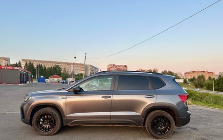 Volkswagen Taos, 2021 год, 2 100 000 рублей, 3 фотография